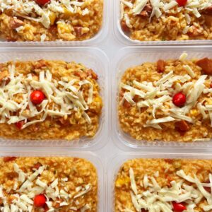Risoto sertanejo com fumeiro, banana da terra e coalho – prato sem glúten (350g)
