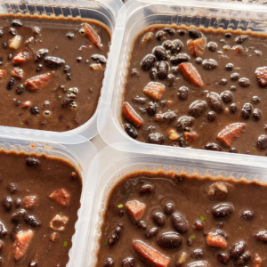 Porção de feijoada – 300g