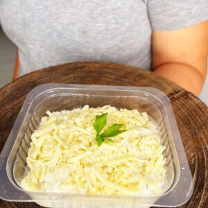 Acompanhamento – risoto de alho poró ao gorgonzola e parmesão (300g)