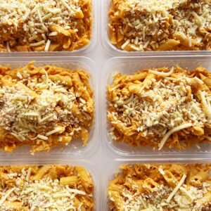 Massa ao molho cremoso de frango e parmesão – prato sem glúten (350g)