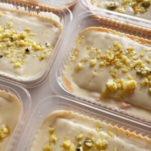 ESGOTA MUITOOO RÁPIDO! Lasanha de camarão aos três queijos – 350g