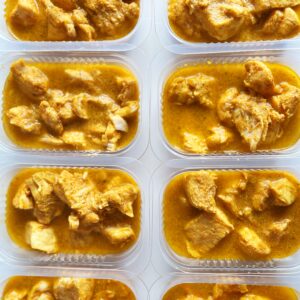 Porção – frango ensopado (200g)
