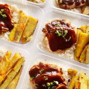 Alcatra suína ao barbecue (130g), batata doce rústica (110g), arroz branco (110g) – prato sem glúten/lactose