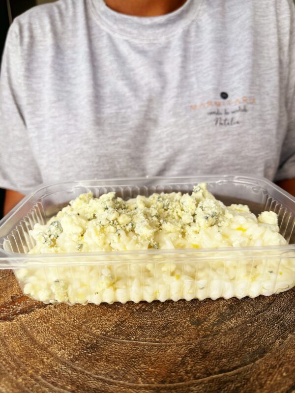 Porção pra DOIS 🤩 Risoto de alho poró ao gorgonzola (400g) - prato sem glúten