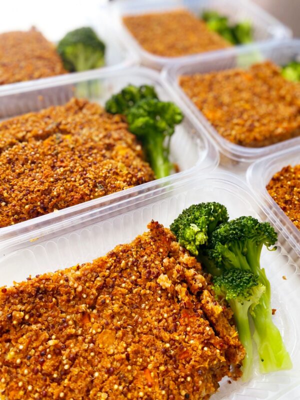 Quibe funcional com quinoa, carne e abóbora, com brócolis - 350g