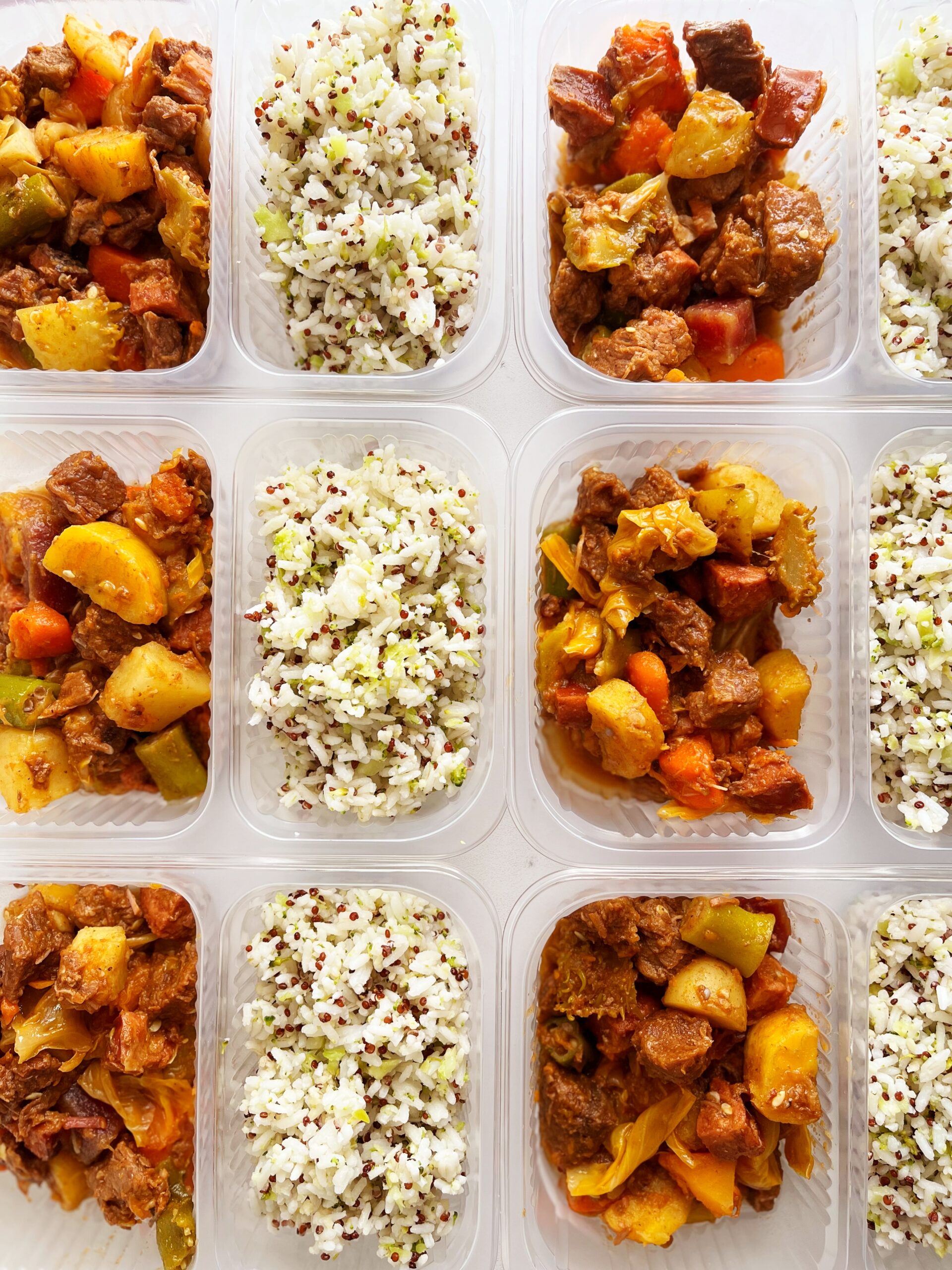 Carne de panela com legumes e defumados (200g), arroz funcional (150) - prato sem glúten/lactose