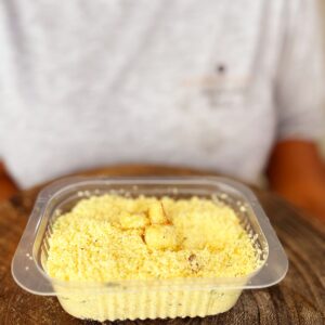 Acompanhamento – farofa com queijo coalho (160g)