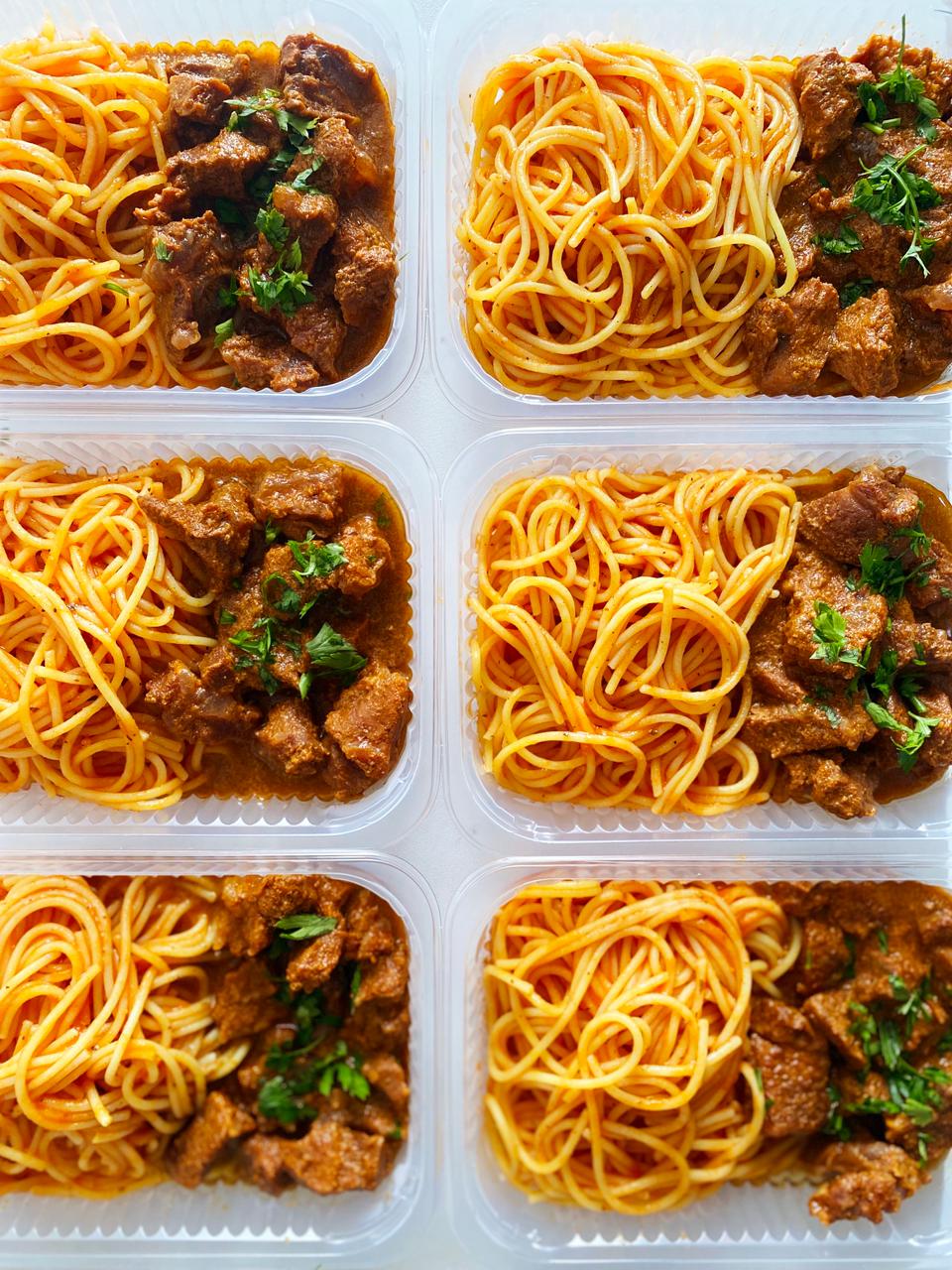 Músculo de panela (150g), spaghetti sem glúten (200g) - prato sem glúten/lactose