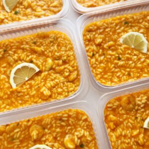 VALOR DO KIT ATÉ ÀS 14H ⚠️ Risoto de camarão ao limão siciliano – prato sem glúten (350g)