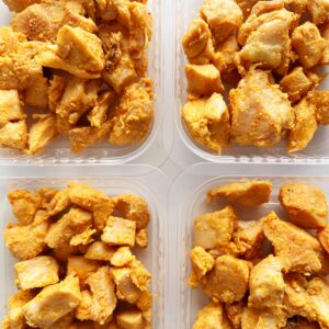 Porção: filé de frango assado (120g)