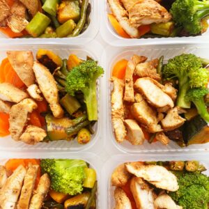 Salada POCKET de legumes com filé de frango grelhado – 200g