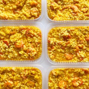 APENAS 24H NO VALOR DO KIT 🤩🎉 Risoto de moqueca de camarão – prato sem glúten/lactose (350g)