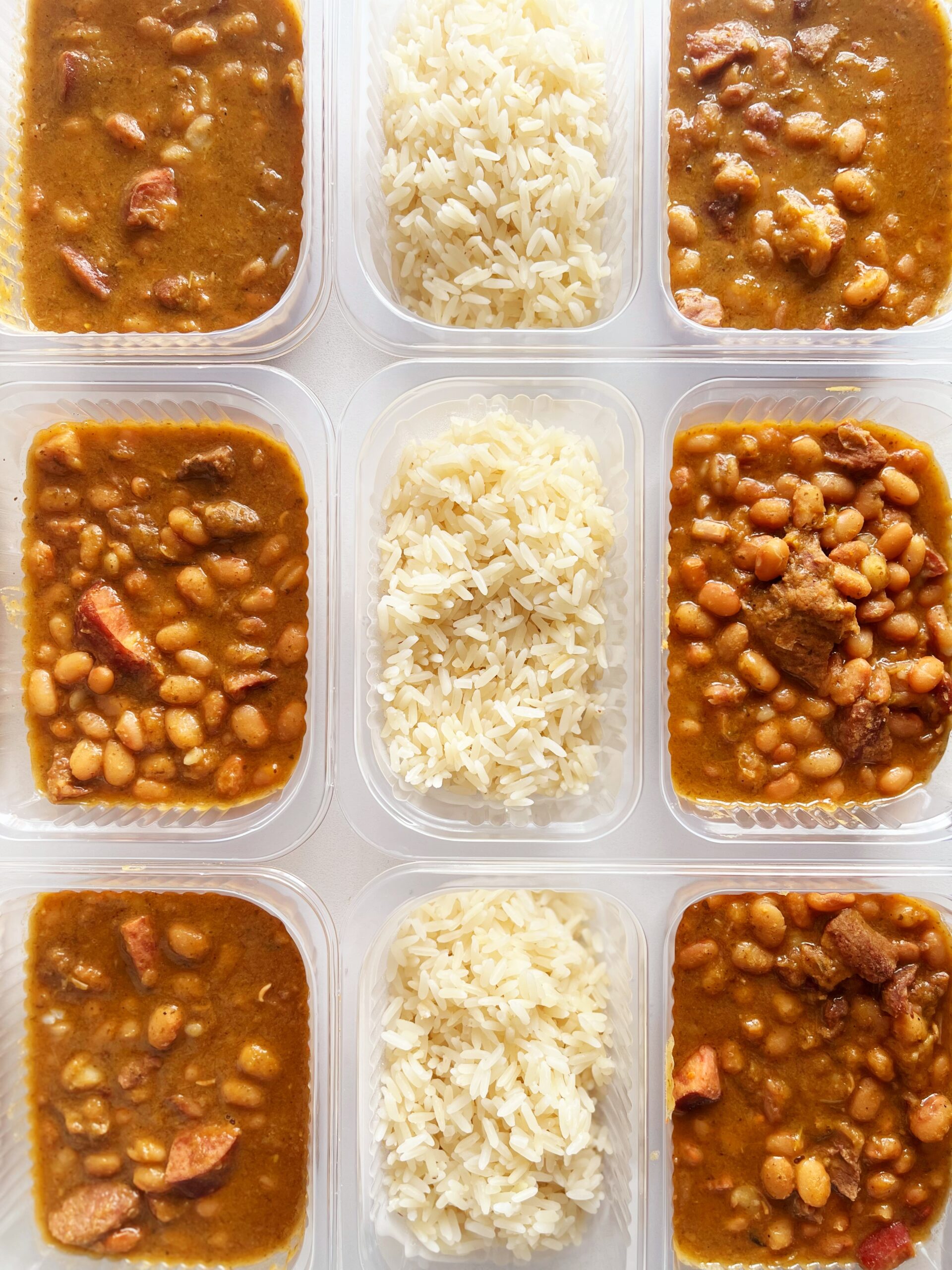 Feijoada (com feijão carioca, 220g), arroz branco (130g) - prato sem glúten/lactose (cópia)