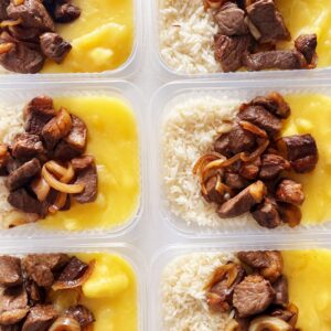 😱 Picanha de carne do sol (100g), purê rústico de aipim (160g), arroz branco (90g) – prato sem glúten