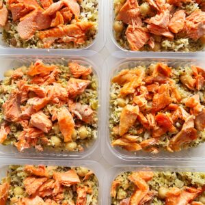 Salada pocket – couscous marroquino ao pesto com grãos e salmão – 200g