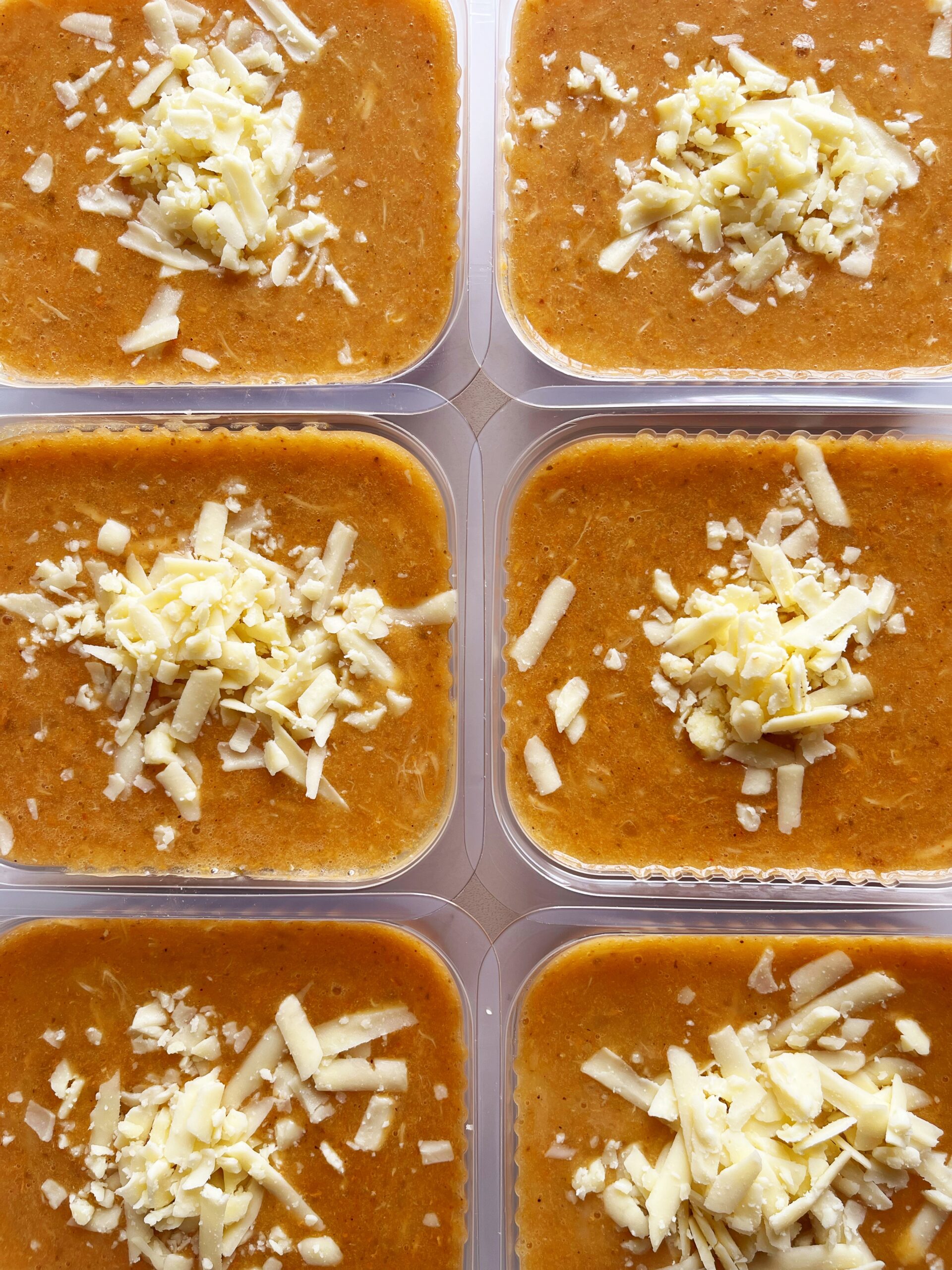 Sopa creme de aipim com frango e queijo minas padrão - aprox. 400ml