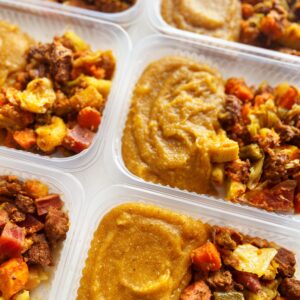 400g! Cozido de carne com verduras e defumados (200g), pirão (200g) – prato sem glúten/lactose