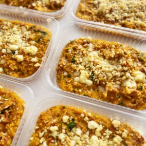 Canjiquinha queijuda com suíno desmanchando – prato sem glúten (350g)