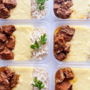😱Cupim (120g), purê de aipim (150g), arroz (80g) – prato sem glúten